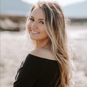 Meet your Posher, Adriana